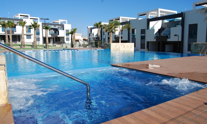 Los Altos Apartment | Oasis Beach VII, Beautiful South-facing holiday home for up to 5 people.