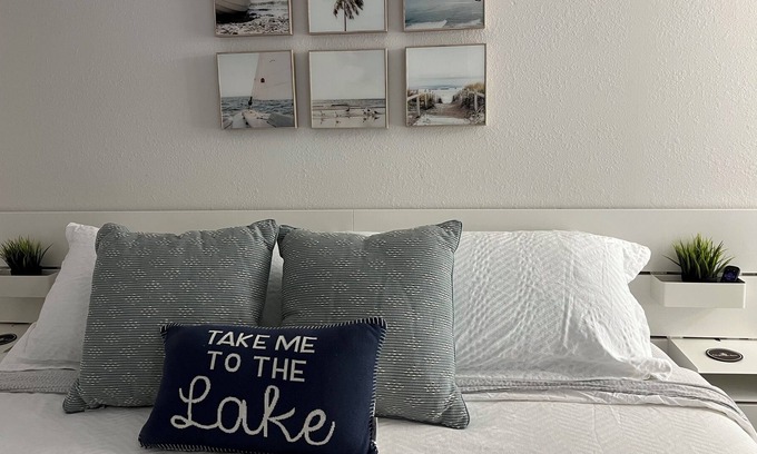 Central Okanagan Condo | Oasis Beachfront Condo