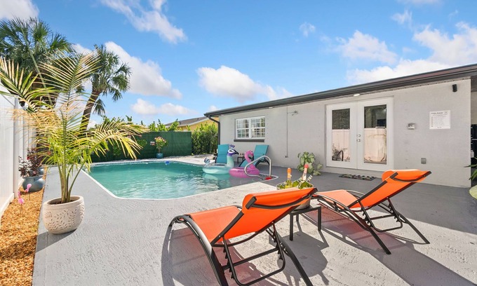 Port Charlotte - Charlotte Harbor House | Oasis Getaway: Pool, Patio & BBQ Under the Stars