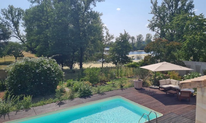 Izon House | Oasis Girondine - IZON