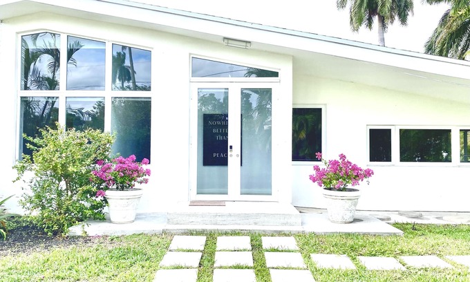 Ojus House | Oasis in Aventura Miami