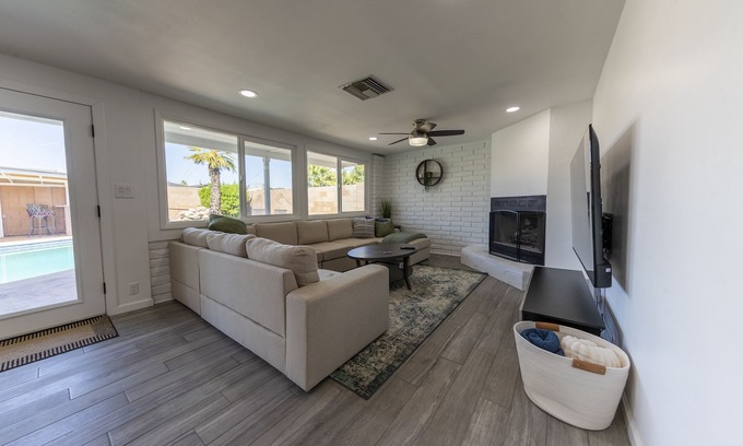 Hy-view House | Oasis in AZ - Scottsdale