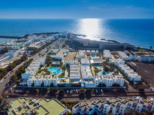 Costa Teguise Hotel | Oasis Lanz Beach Mate