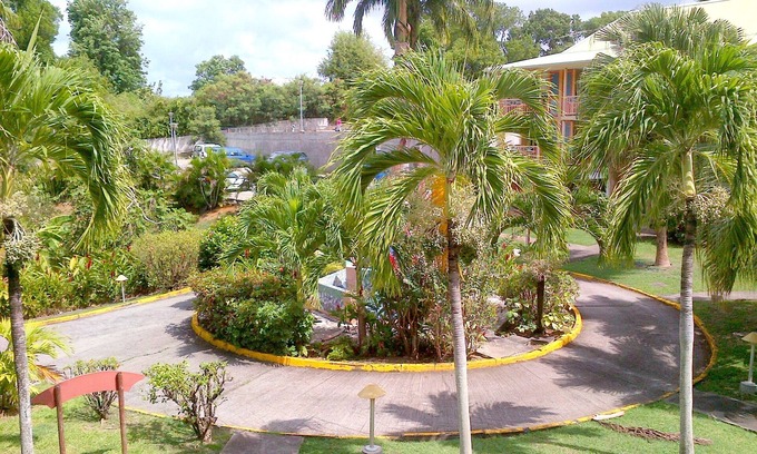 Sainte-Anne Apartment | Oasis Verde - Studio