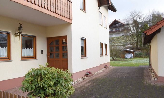 Untersensbach Apartment | OB-Ferienwohnung Sensbachtal - Holiday apartment Sensbachtal