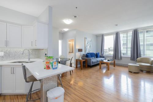 Regina Apartment | Obasa Suites @ The Hamilton