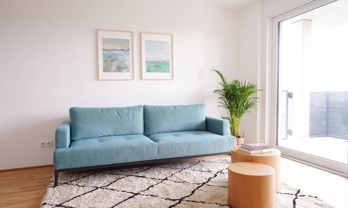 Favoriten Apartment | Oberlaa New Apartment - 15 Min to City