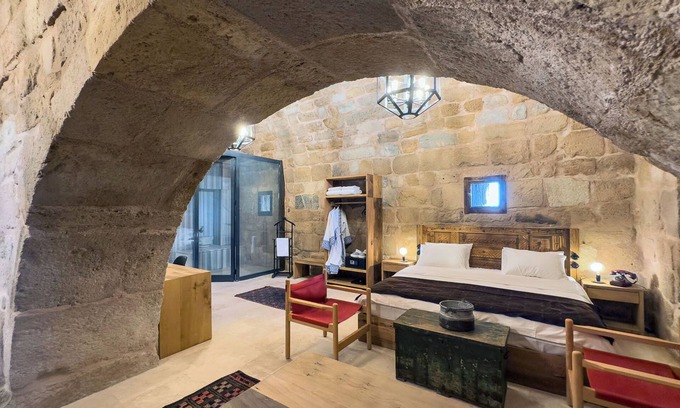 Karatay Hotel | Obruk Kervansaray Museum Hotel