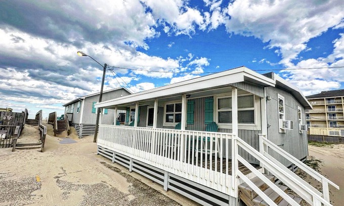 Nags Head Cottage | OBX Ocean Cottage 6 - Steps to beach