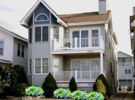 Gold Coast Apartment | OC2543 Central Ave-2nd-Floor