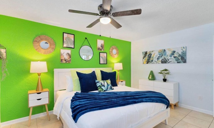 Indian Harbour Beach Apartment | Ocean 23 - Swaying Seaweed