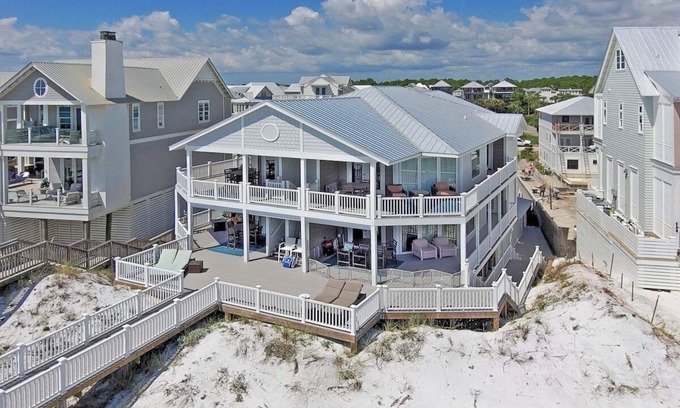Chivas Bluff Apartment | Ocean Air Upper East Private Beach unit on 30A (BEACHFRONT)