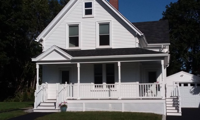 Owls Head House | Ocean Avenue Beach House - Steps to Sandy Beach - Close to Rockland's Main St.