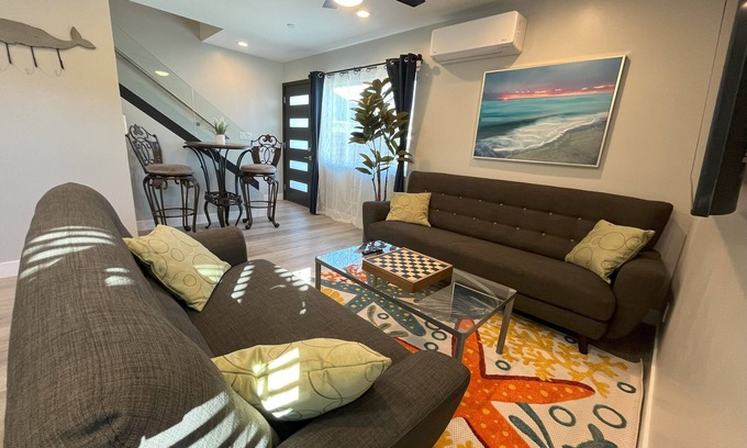 Ocean Beach House | Ocean Breeze Retreat: 2BR/2BA Oasis with Rooftop