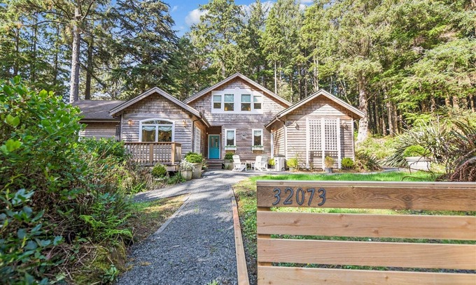 Arch Cape House | Ocean Echoes Villa - New Listing! - Beachcomber Vacation Homes