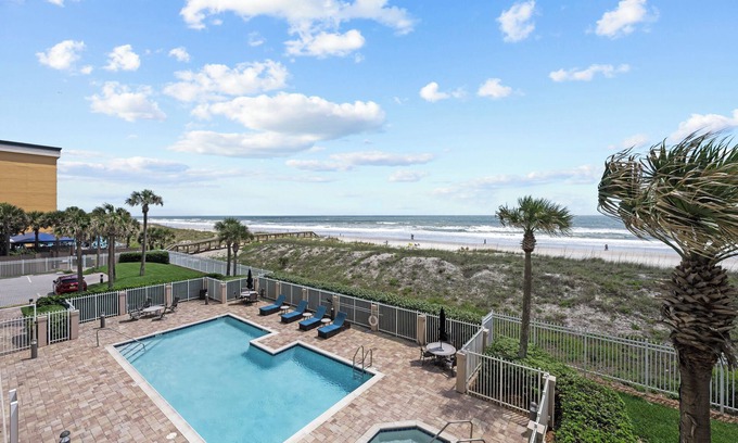 Jacksonville Beach Condo | Ocean Escape Oceanfront Condo