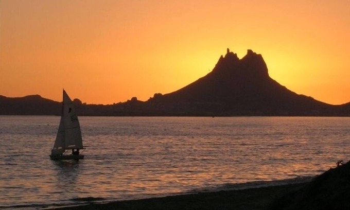 San Carlos Condo | Ocean Front Paradise! $175/Night Bahia Delfin!