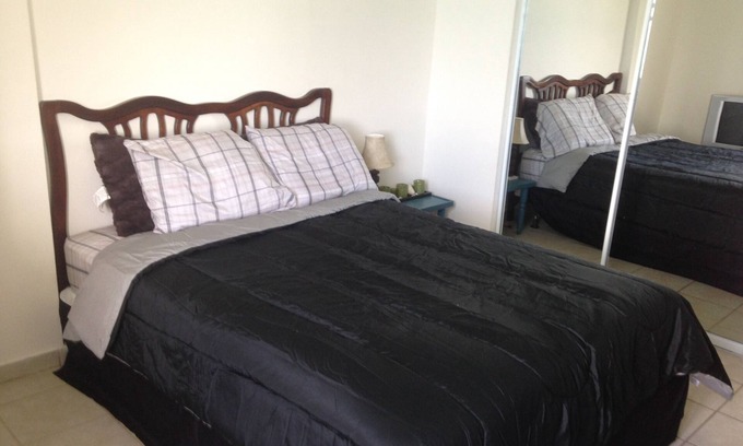 Isla Verde Apartment | Ocean Front 1 Bedroom Apartment with 1 Parking Isla Verde, Carolina Puerto Rico