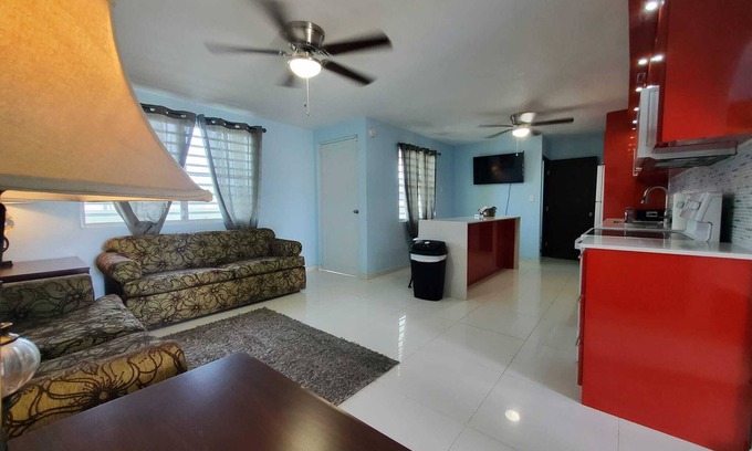 San Juan Apartment | Ocean Front 3 Bedrooms near Ferry Terminal