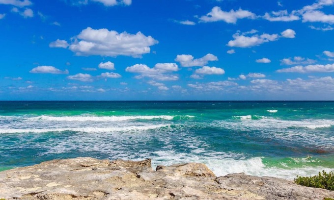 La Gloria Villa | Ocean Front Condo steps away from Caribbean Sea