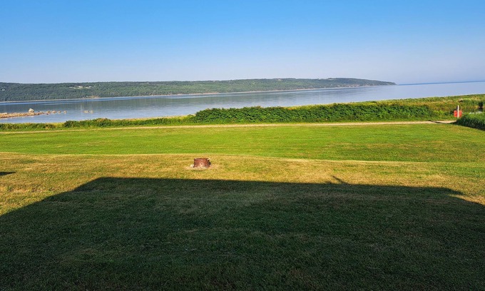 Troy Cottage | Ocean front cottage on ceilidh trail. 5 min to Port Hawkesbury.