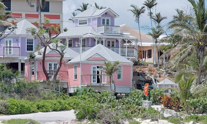 Nassau Cottage | Ocean Front Cottage - Orange Hill Beach Inn