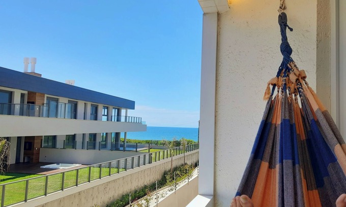 Morro das Pedras Apartment | Ocean Front Flat - A blessed place at Florianópolis