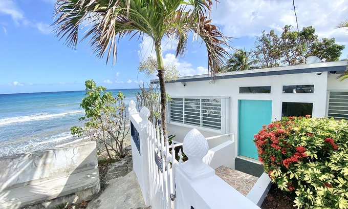 Bravos de Boston House | Ocean front home w/pool for 4 – CASA OCEANA in VQS