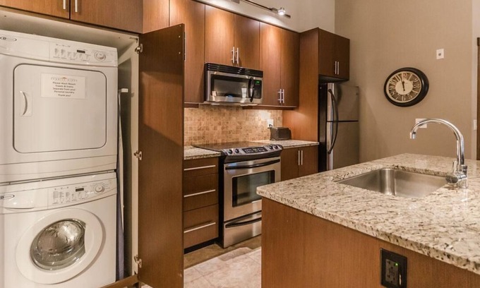Regional District of Nanaimo Resort | Ocean Front Resort - 1 Bedroom Suite