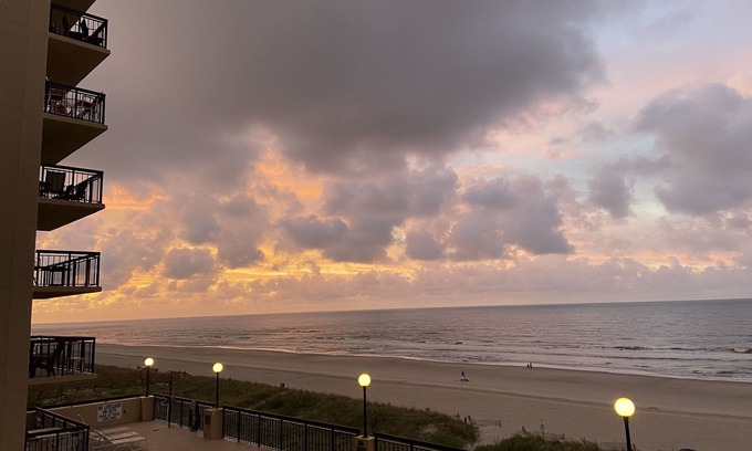 North Myrtle Beach Condo | OCEAN FRONT-2BR-2BA in Beautiful Cherry Grove!