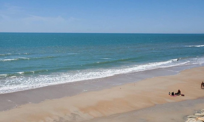 North Topsail Beach Condo | Ocean Front Jewel - North Topsail Beach
