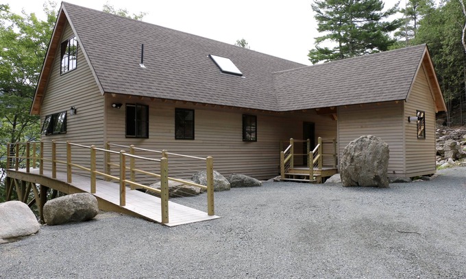 Hall Quarry Cottage | Ocean Front Vacation Retreat Acadia National Park, Bar Harbor