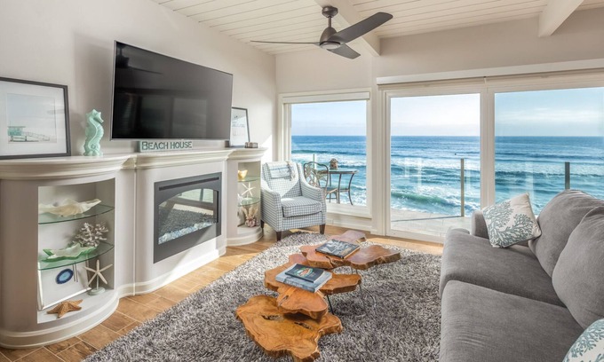 Oceanside House | Ocean Front w/Private Beach and Endless Views-3bed/3bath