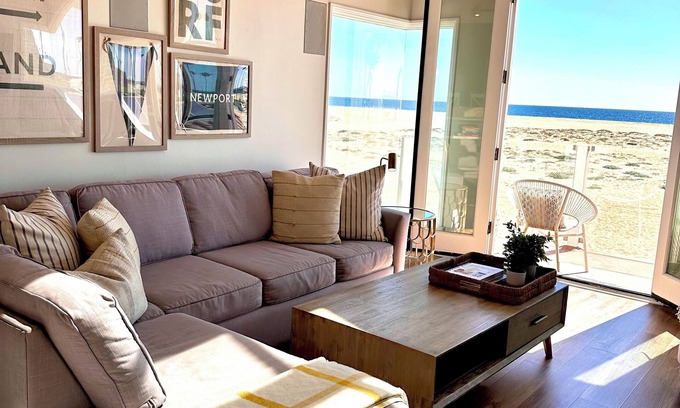 Balboa Peninsula House | Ocean Front with Roof Top Deck, Bikes, Paddle Boards . . . EV Charging outlet