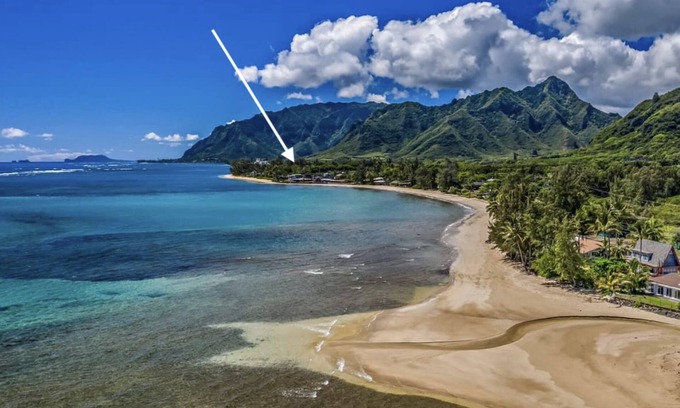 Kahana House | Ocean Getaway -Near Beach w/AC, Kayak, BBQ and more!