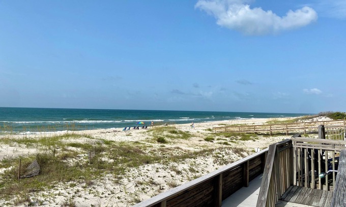 East End House | Ocean Mile F-4, St. George Island, Community Pool, 2 BR