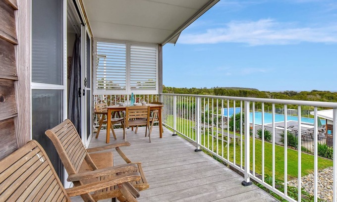 Caves Beach Villa | Ocean Mist at Caves Beach Villas