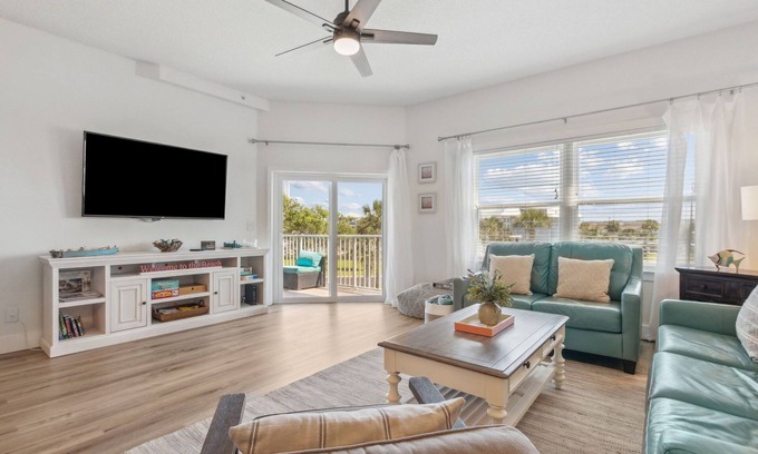 Fernandina Beach Condo | Ocean Park 123 - Hosted by Moore AI Rentals