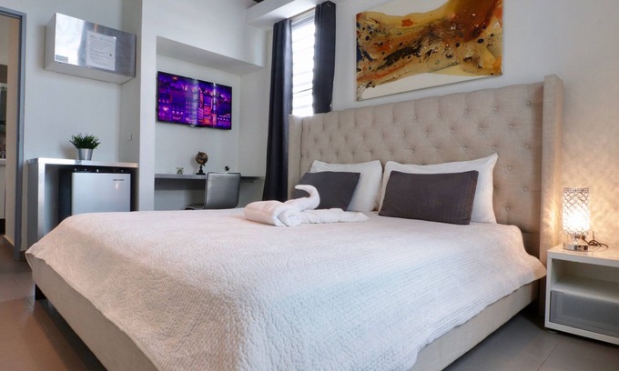 Ocean Park Apartment | Ocean Park room, walk to the beach
