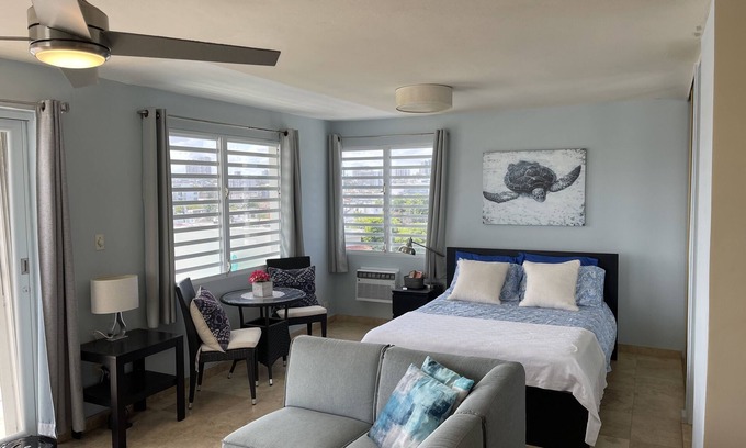 Ocean Park Condo | Ocean Park Studio - Just A Few Blocks From Ocean Park Beach!