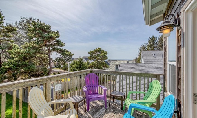 Roads End House | Ocean Perch