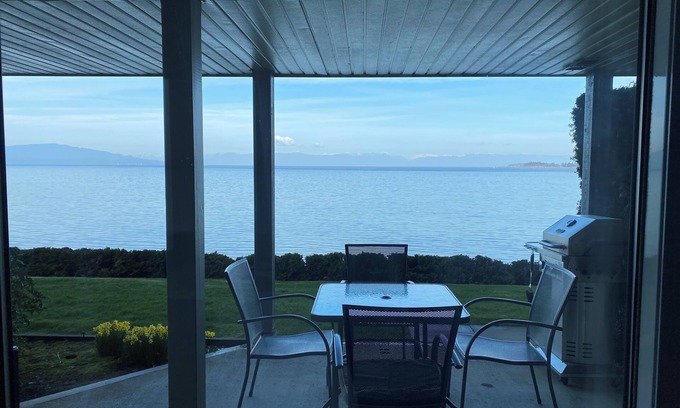 Regional District of Nanaimo Hotel | Ocean Sands Resort