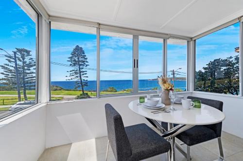 Maroubra Apartment | Ocean View 1 bedroom Private Apartment next to Maroubra Beach