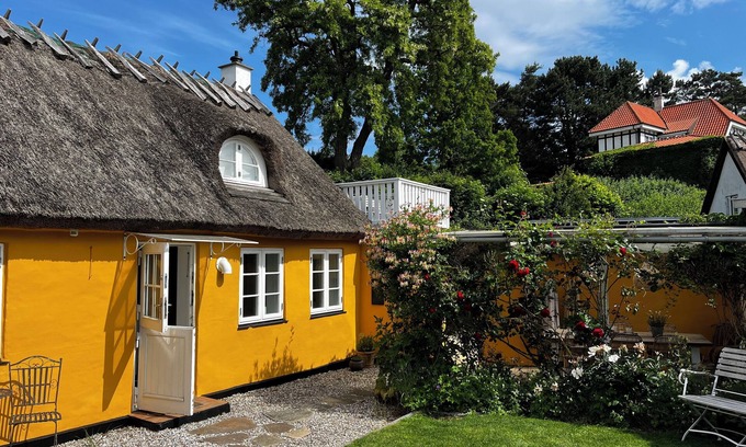 Humlebaek House | Ocean View and Close to Beach. 30 Min. From Copenhagen
