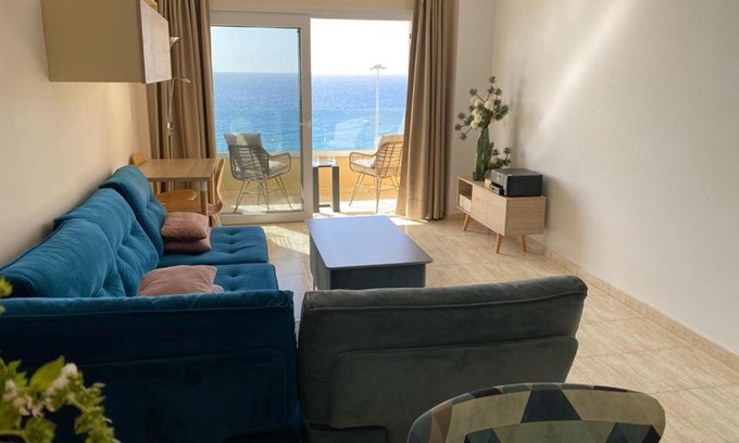 Los Cristianos Apartment | Ocean View Apartament
