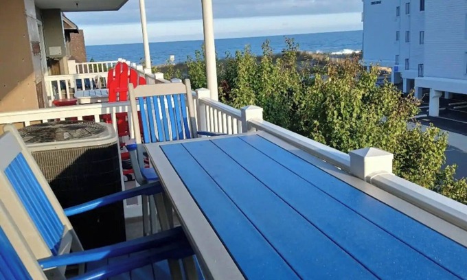 North Ocean City Condo | OCEAN VIEW Condo! 90 Steps from the Beach!