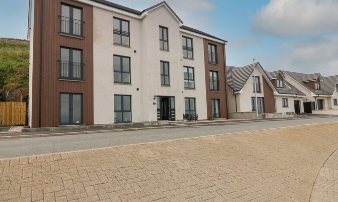 Banff Cottage | OCEAN VIEW, family friendly, country holiday cottage in Banff