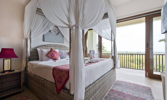 Tegal Mengkeb House | Ocean View Family Villa B4/3 Bedrooms