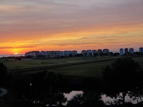 Palmetto Dunes House | Ocean View Good Vibes Villa 2 bed 2 bath