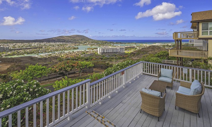 Hawaii Kai House | Ocean View Home in Popular Town Hawaii Kai w/ Private Yard, AC & BBQ: Hale Malia